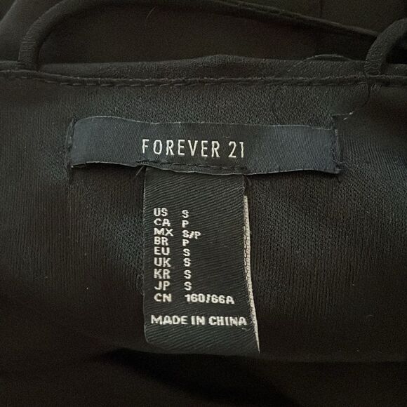 Forever 21 Women's Crisscross Cami Straight-Leg Jumpsuit | Black | size S - Picture 7 of 9